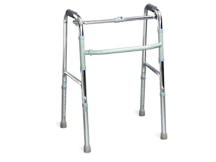 MOVING WALKER