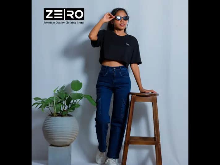Oversized Crop Top - Black