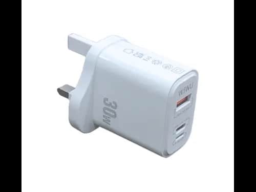 Wiwu WI-U021 SIC 30W PD+QC Fast Charger 3 Pin - 6 Month Warranty