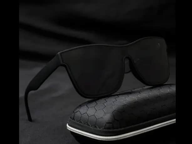 Sunglasses for men – Women The Perfect Gift for Fashion Lovers