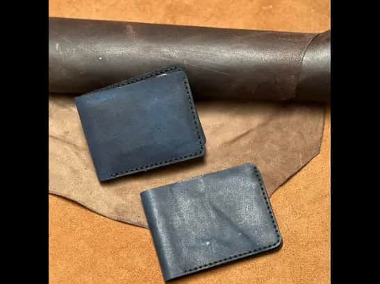 Pure Cow Oil Pull-up Leather Deep-Blue Bi-Fold Wallet