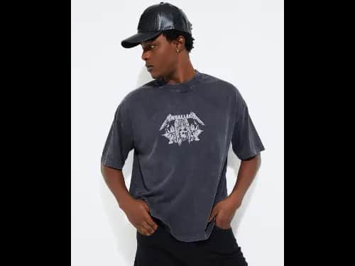 Men Graphic Print Stylised Fit T-Shirt