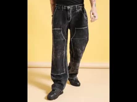 Men Heavily Washed Baggy Fit Jeans