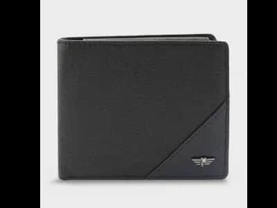 Bi-Fold Slip-On Wallet