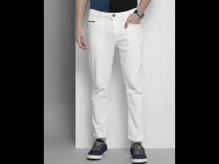 Mid-Rise Carrot Fit Jeans