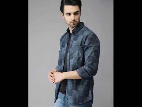Men Checked Regular Fit Shirt