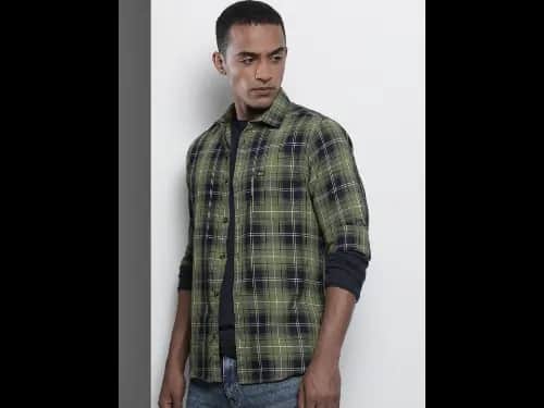 Men Navy Blue Checked Casual Shirt