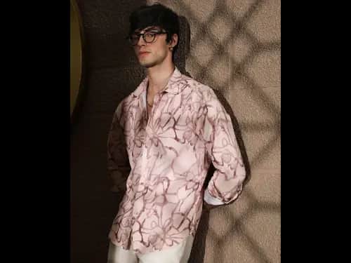 Men Graphic Regular Fit Shirt