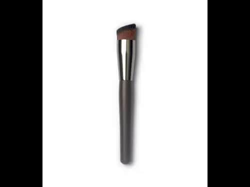 SIGNATURE Angled Fat Contour & Blush Brush