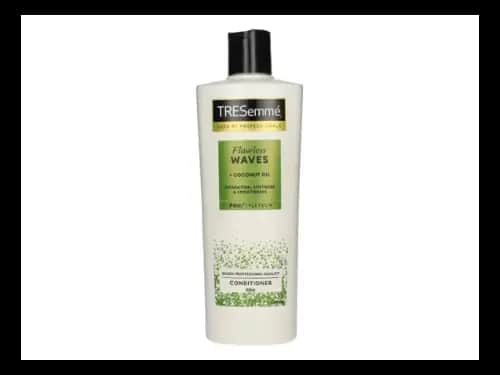 TRESemme Flawless Waves Conditioner 685ml