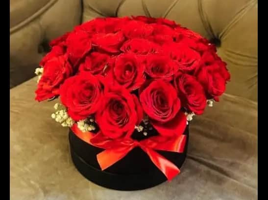 25 Love on the Box Bouquet