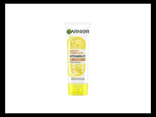 Garnier Light Complete Brightening Face Wash 100ml - INDONESIA