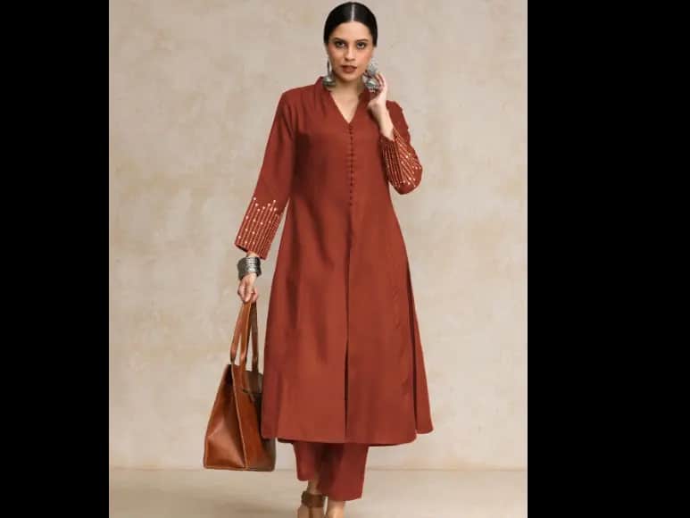 Women Ethnic Motifs Printed Regular Pure Cotton Kurta with Trousers