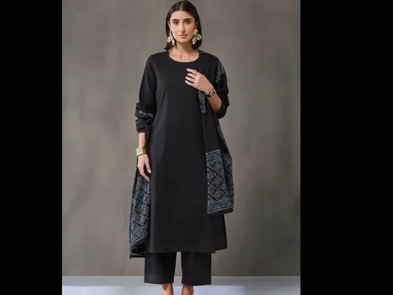 Women Ethnic Motifs Regular Pure Cotton Kurta with Trousers & With Dupatta