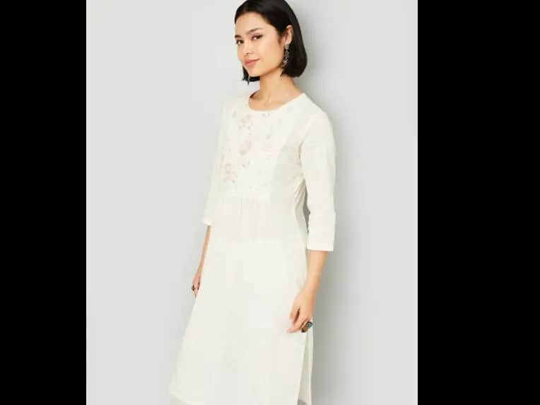 Floral Embroidered Sequinned A-Line Pure Cotton Kurta