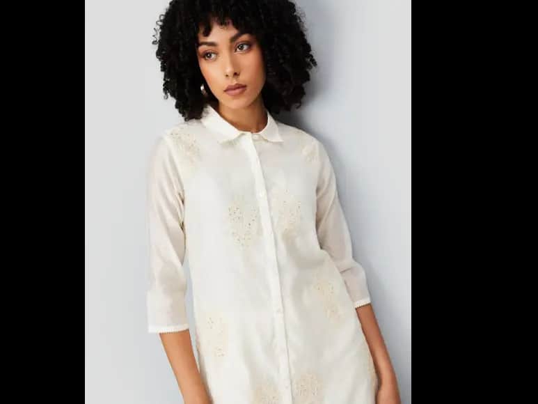 Floral Embroidered Sequinned Shirt Collar Cotton A-Line Kurta