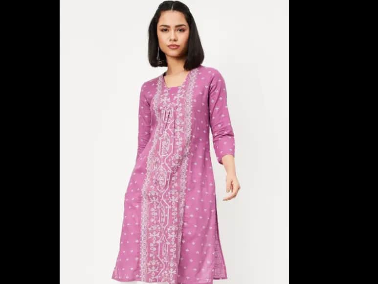 Ethnic Motifs Woven Design Pleated V-Neck Straight Kurta