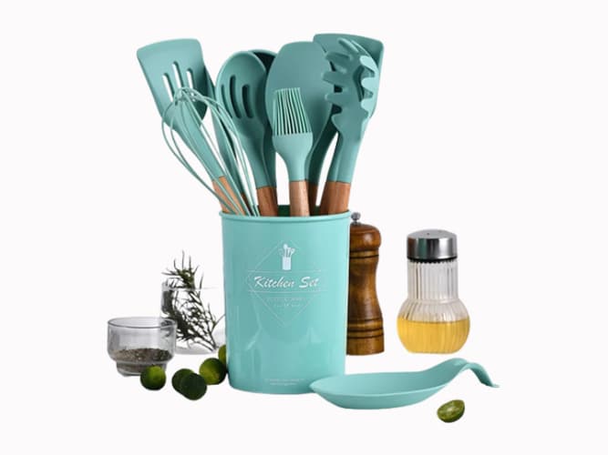 12 PCS Silicone Cooking Tools with Wood Handle / Spoons & Other Accessories