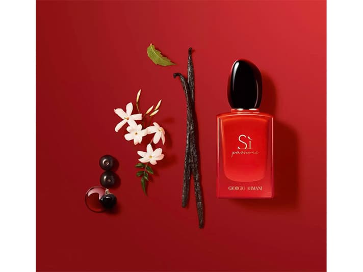 GIORGIO ARMANI SÌ PASSIONE EAU DE PARFUM