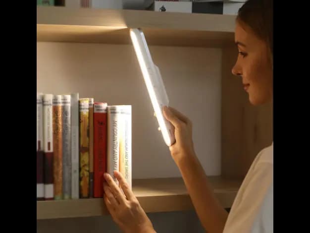 Baseus i-wok Series Magnetic Stepless Dimming Charging Desk Lamp Pro – DGXC-02- 6 Months Warranty (4)