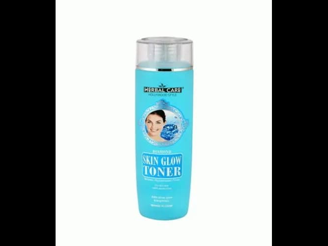 HOLLYWOOD STYLE DIAMOND SKIN GLOW TONER 200ML