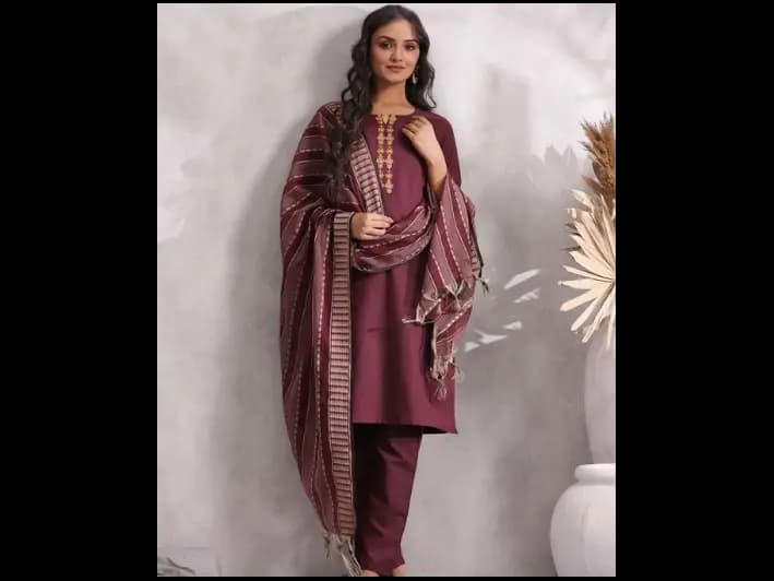 Yoke Design Regular Thread Work Pure Cotton Kurta with Trousers & With Dupatta