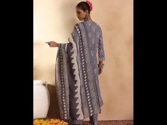 Floral Printed Pure Cotton Straight Kurta with Trousers & Dupatta (4)
