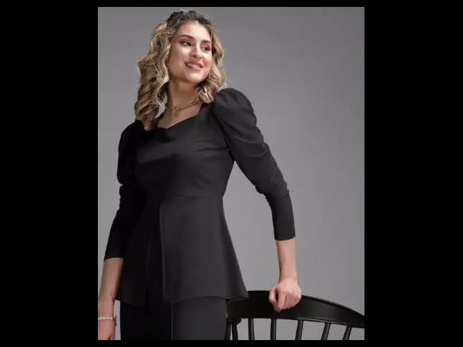 Sweetheart Neck Top With Trousers