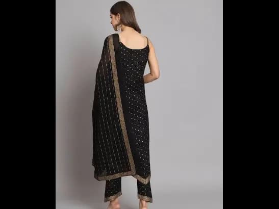 Geometric Printed Straight Kurta with Palazzos & Dupatta (2)