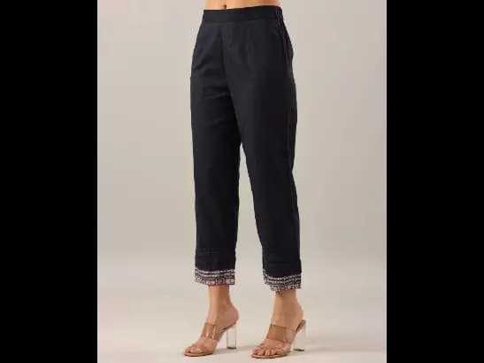 Straight Pants with Side Pockets (4)