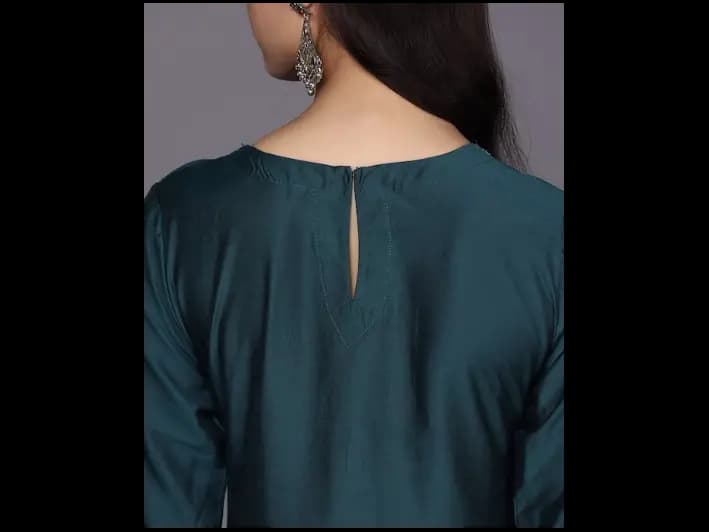 Floral Yoke Design Regular Sequinned Kurta with Trousers With Dupatta (7)