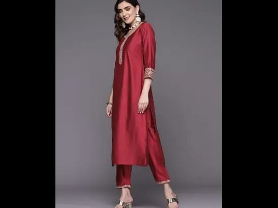 Yoke Design Regular Sequinned Liva Kurta with Trousers & With Dupatta (2)