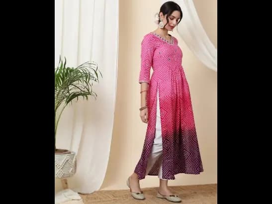 Women Bandhani Print Flared Kurta (2)