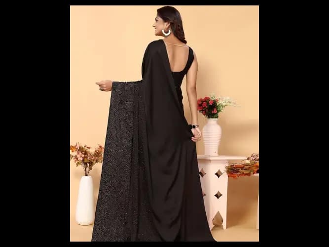 Black Embellished Beads and Stones Satin Saree (4)