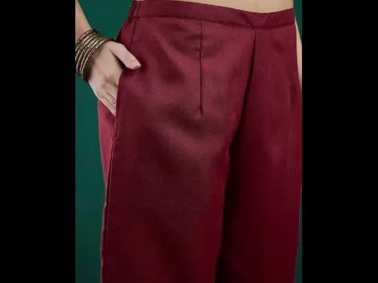 Floral Yoke Design Zari Pure Cotton Kurta With Trousers & Dupatta (3)