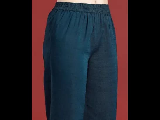 Panelled Kurta with Trousers (4)
