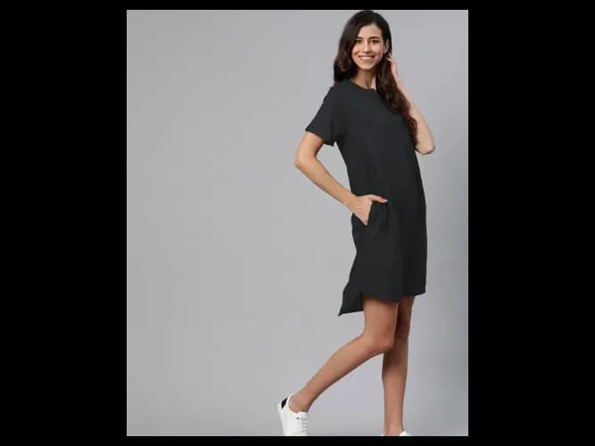 Black solid Shift dress (2)