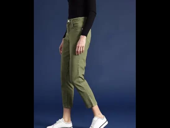 Olive Green Slim Fit High-Rise Stretchable Crop Jeans (2)