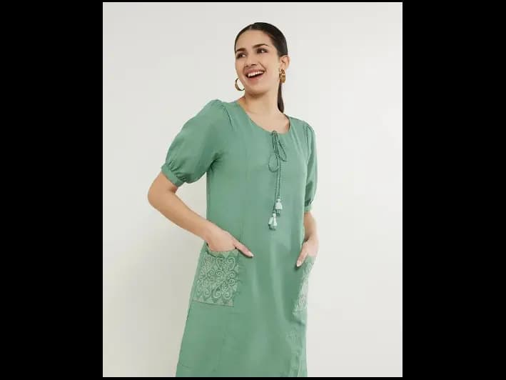 Solid Cotton Flex Round Neck Women's Ethnic Dress (2)