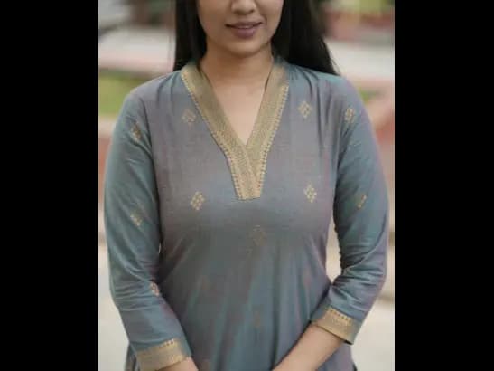 Straight Cut Kurti with Side Slit (2)