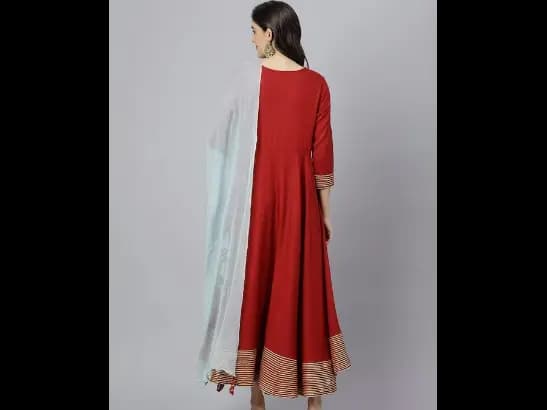 Maroon Solid Anarkali Kurta With Dupatta (4)