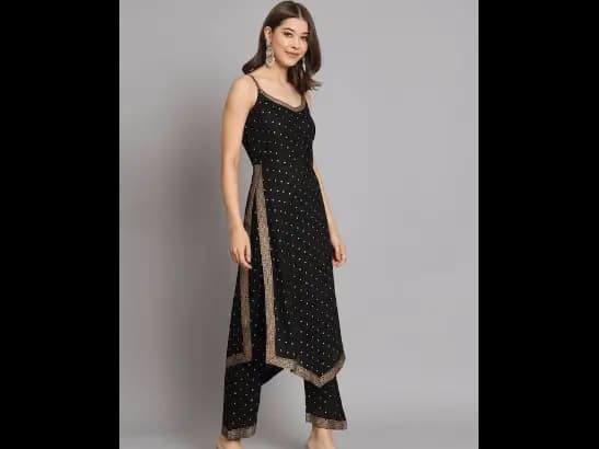 Geometric Printed Straight Kurta with Palazzos & Dupatta (3)