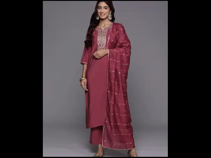 Floral Yoke Design Sequinned Kurta with Trousers & Dupatta
