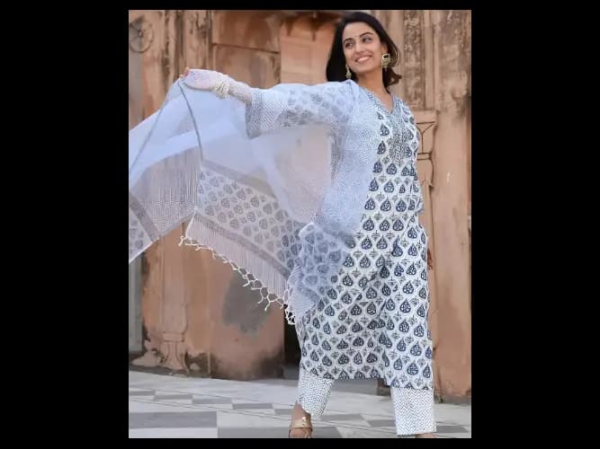 Ethnic Motifs Printed Regular Kurta with Trousers & Dupatta (5)