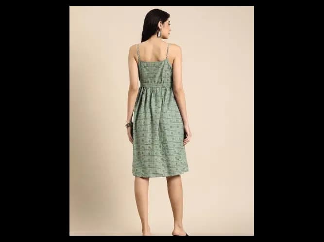 Shoulder Straps Checked A-Line Dress With Tie Up Detailing (5)