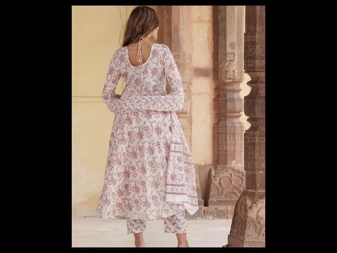 Floral Printed V-Neck Regular Gotta Patti Kurta With Trousers & Dupatta (3)