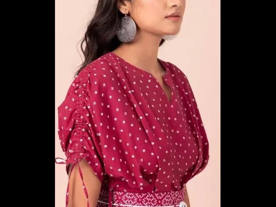 X Shraddha Kapoor Maroon Bandhani Pleated A-line Kurta with Attached Kurta (3)