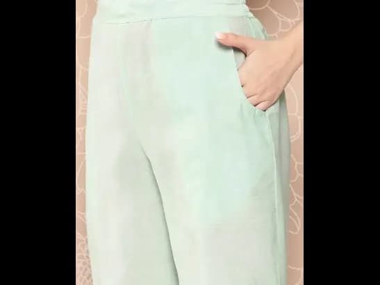 Ethnic Motifs Printed Regular Kurta with Trousers (4)