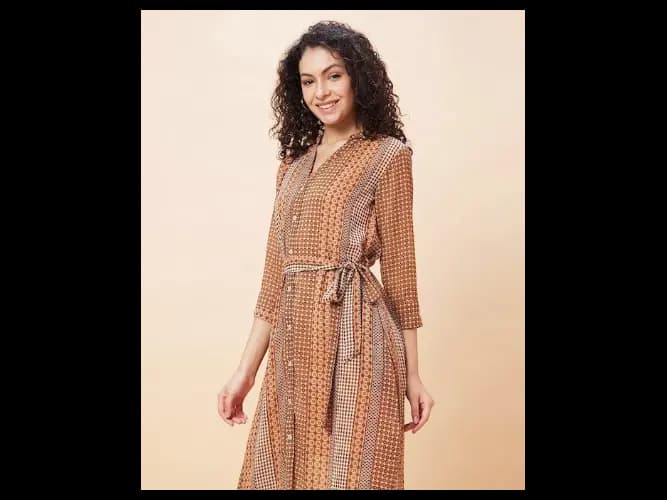 Geometric Printed Belt Detailed Shirt Collar Shirt Style Dress