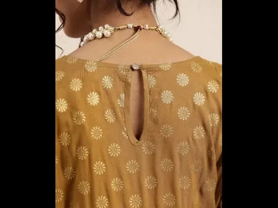 Women Brown & Golden Printed Maxi Dress (3)